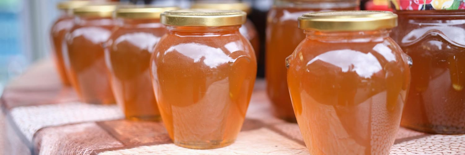 מאחורי הדבש